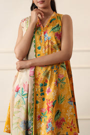 SAYA | 3 Piece | Printed Lawn | Unstitched | U01-25067-09A
