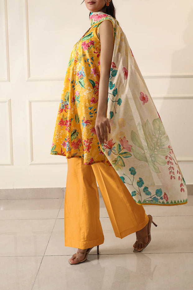 SAYA | 3 Piece | Printed Lawn | Unstitched | U01-25067-09A
