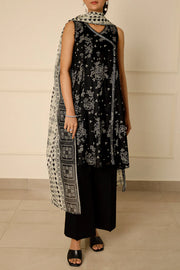 SAYA | Printed Lawn | 3 Piece | Unstitched | U01-25557-04A