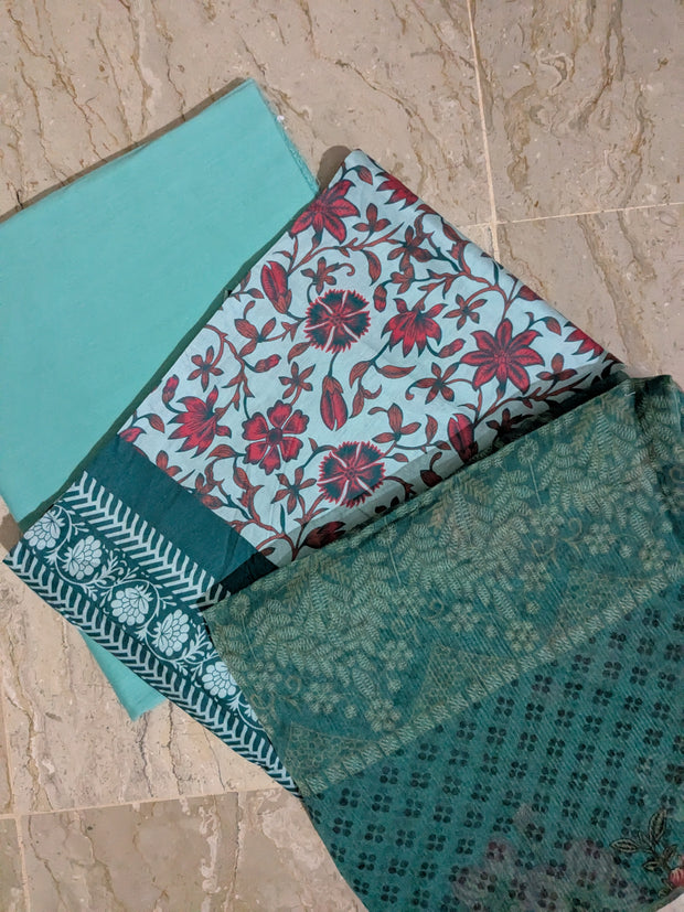 KHAADI | 3 Piece | Printed Lawn (Chiffon Dupatta) | Unstitched | Design 5